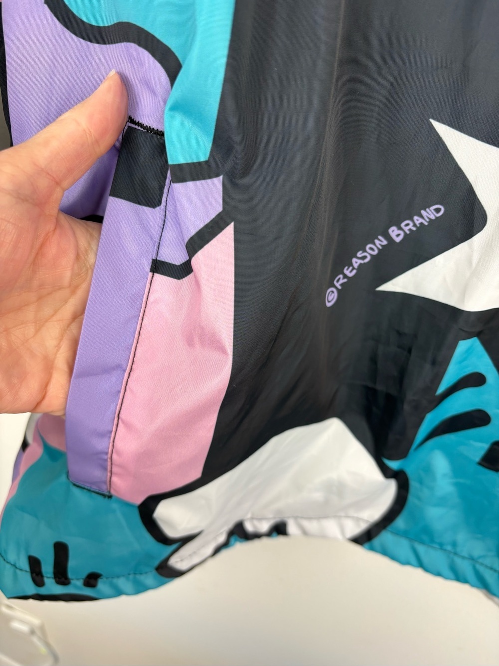 Reason Black Windbreaker Jacket Hoodie w/ Pink & Teal Size Large Streetwear Cool - Picture 3 of 8